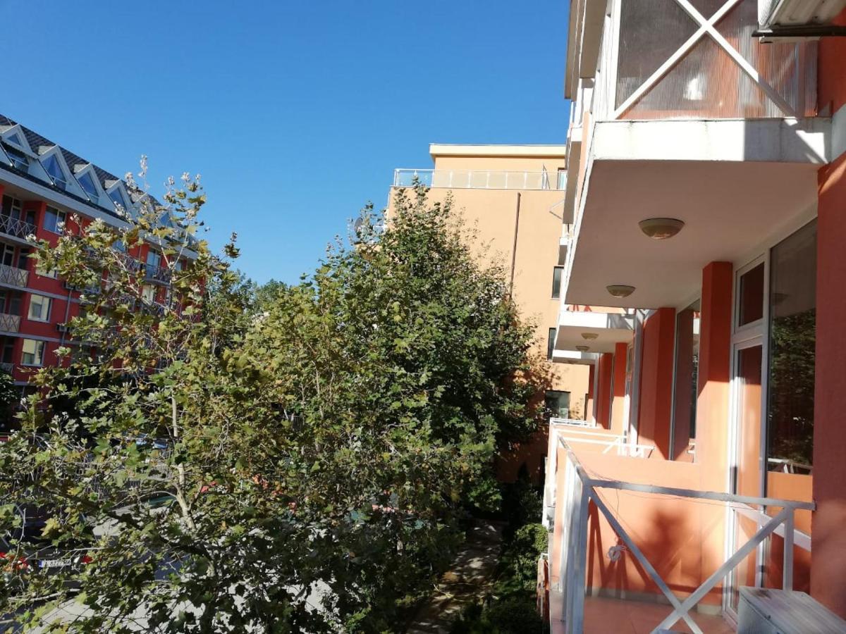 Gerber Residence 1 Sunny Beach Esterno foto